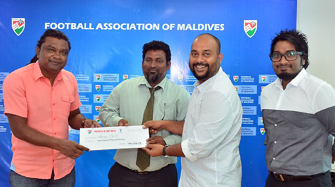 Maziya coach Suzain and Wahhad during today's function at FAM House 